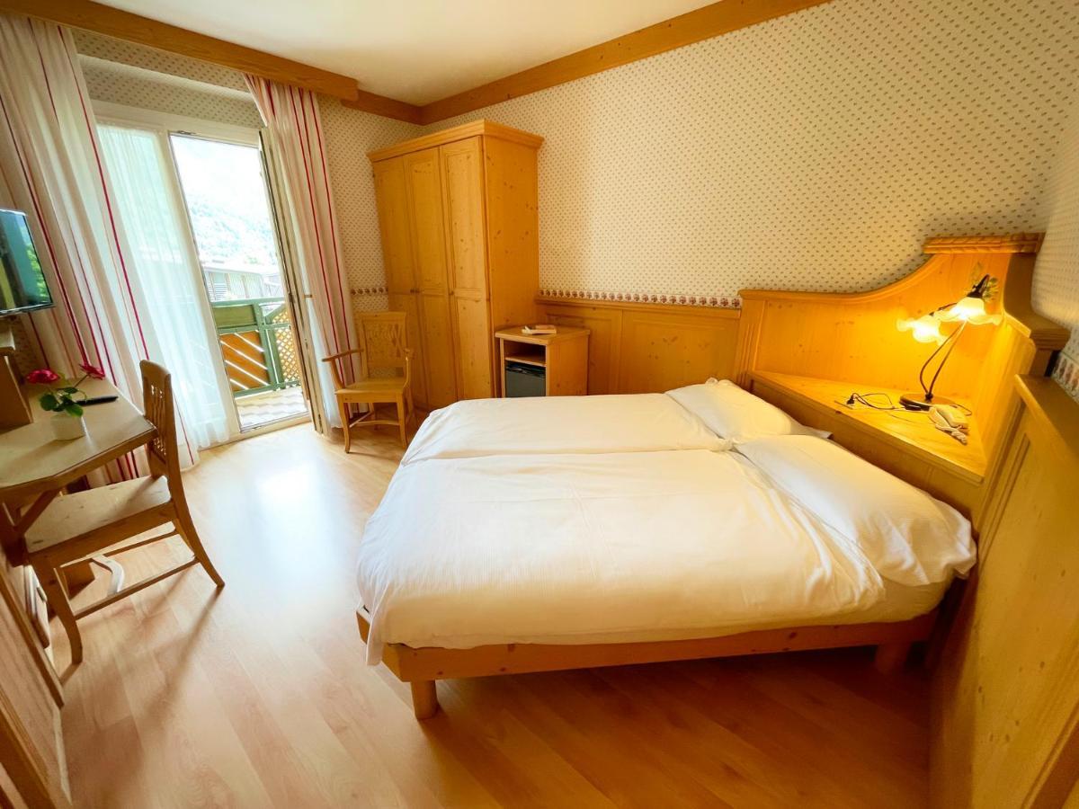 Alledolomiti Boutique Lake Hotel - Adults Friendly Мольвено Экстерьер фото