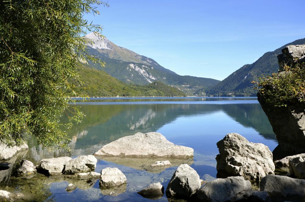 Alledolomiti Boutique Lake Hotel - Adults Friendly Мольвено Экстерьер фото